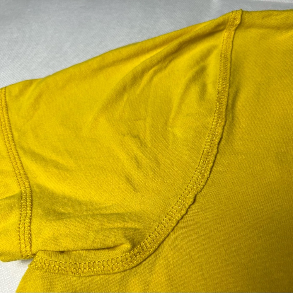 Abercrombie & Fitch Yellow Graphic Tee - Picture 4 of 9